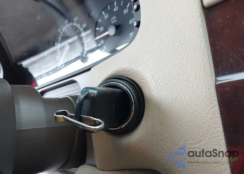 1997 Mercedes-Benz E 420 from USA, damaged, VIN WDBJF72F8VA279758